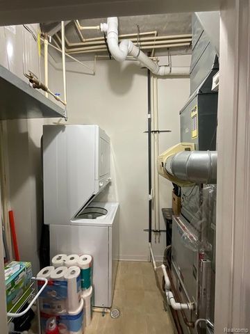 66 Winder Street 325, Detroit, MI 48201