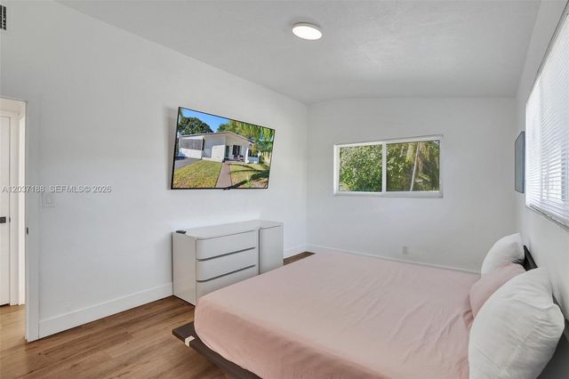 581 NE 175th Terrace, North Miami Beach, FL 33162