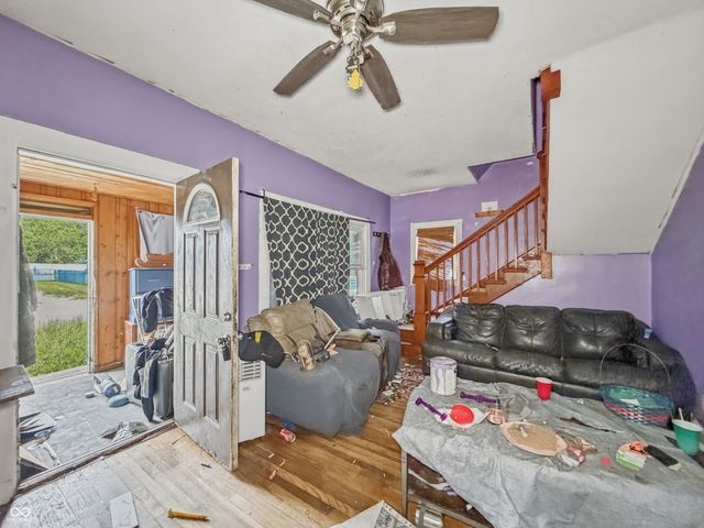 1019 S Norfolk Street, Indianapolis, IN 46241