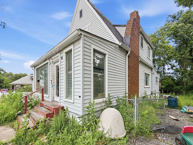1019 S Norfolk Street, Indianapolis, IN 46241