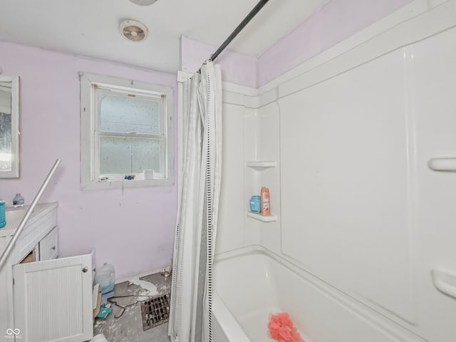 1019 S Norfolk Street, Indianapolis, IN 46241