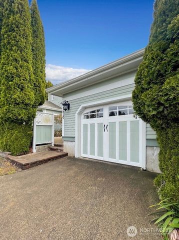 1510 W Water Street, South Bend, WA 98586