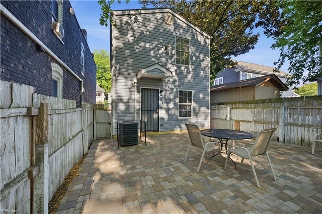 1445 Proescher ST, Norfolk, VA 23504