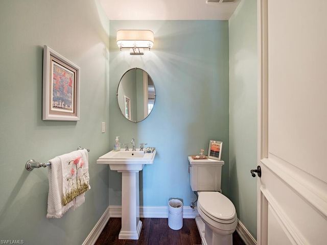 613 14th AVE, Naples, FL 34102