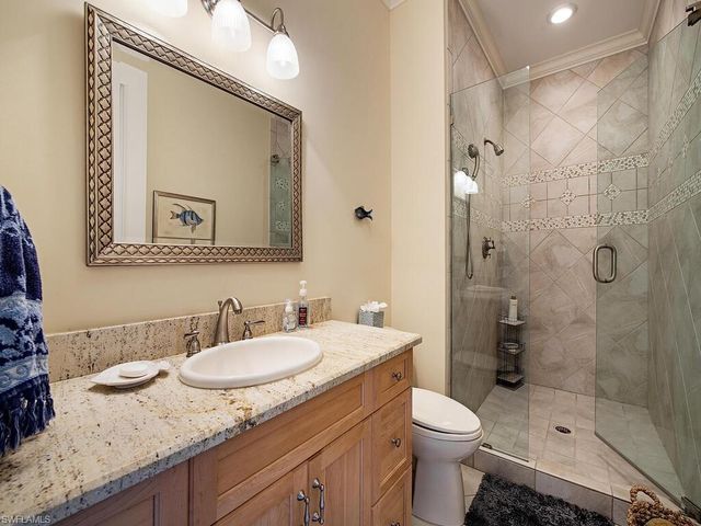 613 14th AVE, Naples, FL 34102