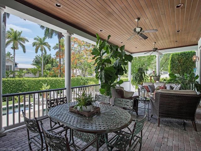 613 14th AVE, Naples, FL 34102