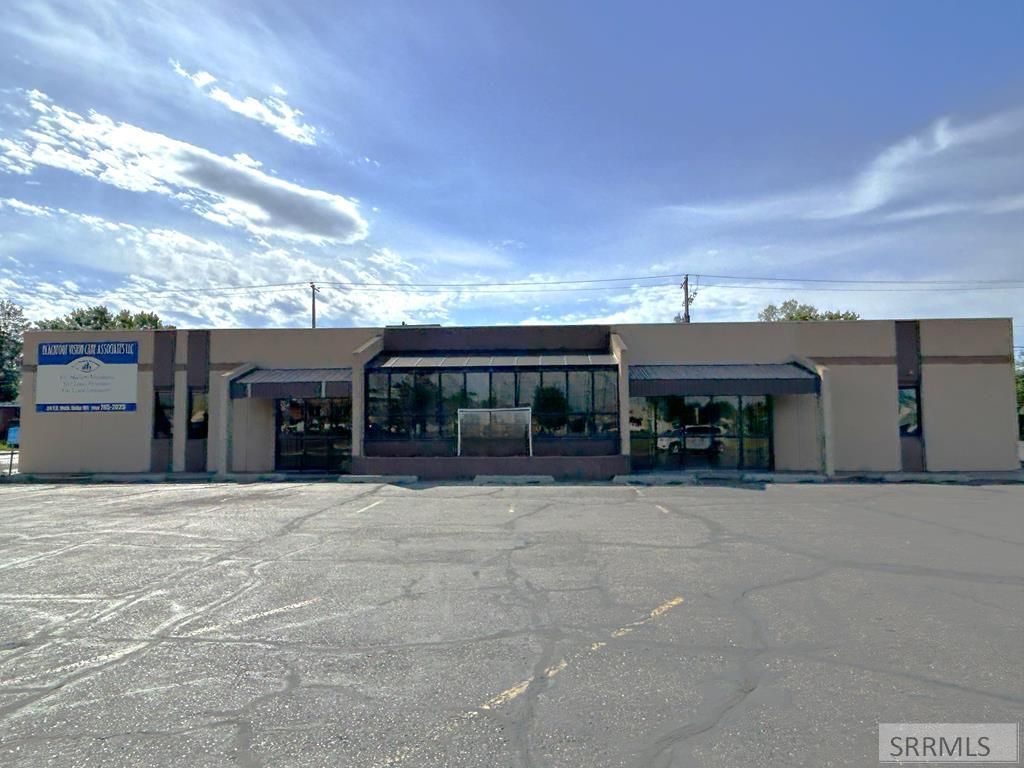 Image 1 of property listing at 34 SE Main Street, Blackfoot, ID 83221