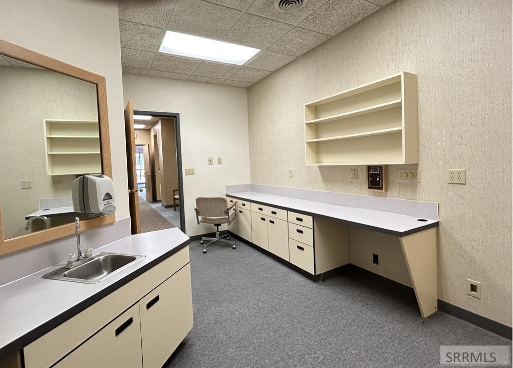 Image 41 of property listing at 34 SE Main Street, Blackfoot, ID 83221