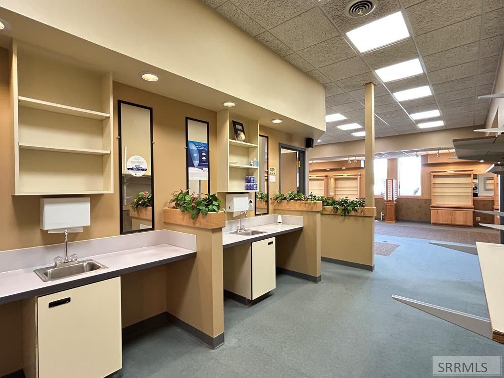 Image 46 of property listing at 34 SE Main Street, Blackfoot, ID 83221