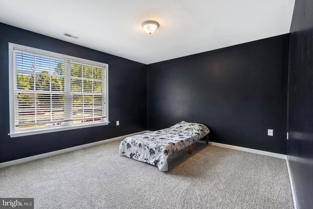 667 HALLMARK DR, Martinsburg, WV 25403