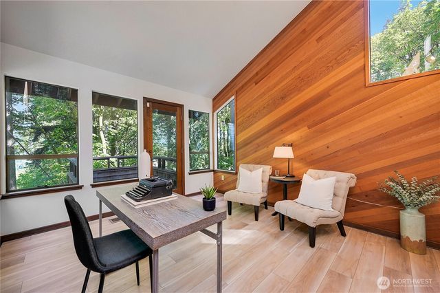 15124 130th Avenue NE, Woodinville, WA 98072