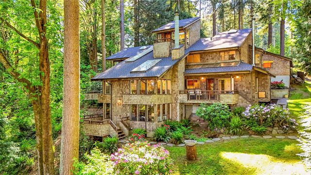 15124 130th Avenue NE, Woodinville, WA 98072