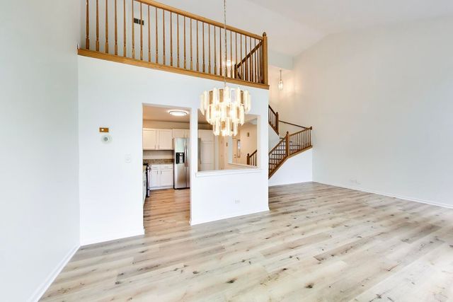 312 E TALL OAKS Lane, Itasca, IL 60143