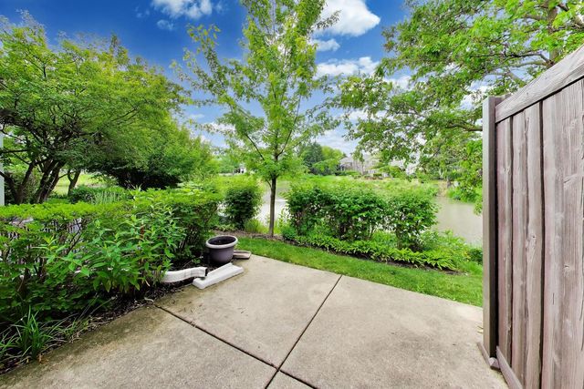 312 E TALL OAKS Lane, Itasca, IL 60143