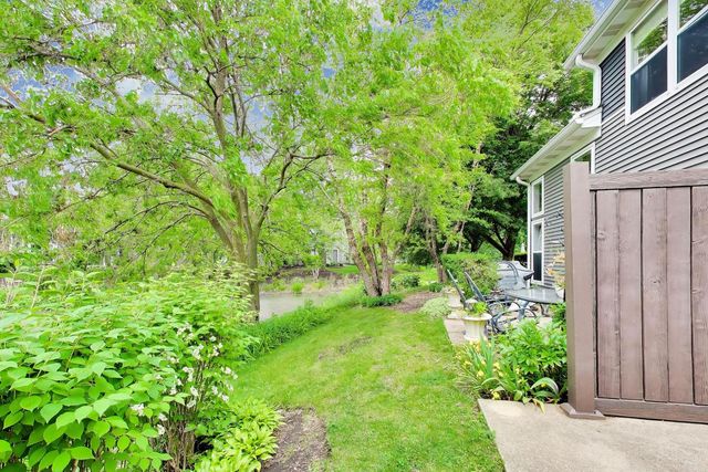 312 E TALL OAKS Lane, Itasca, IL 60143