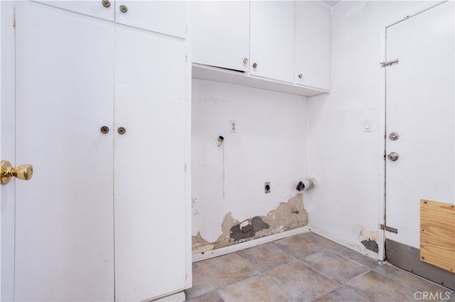 10411 Andasol Avenue, Granada Hills, CA 91344