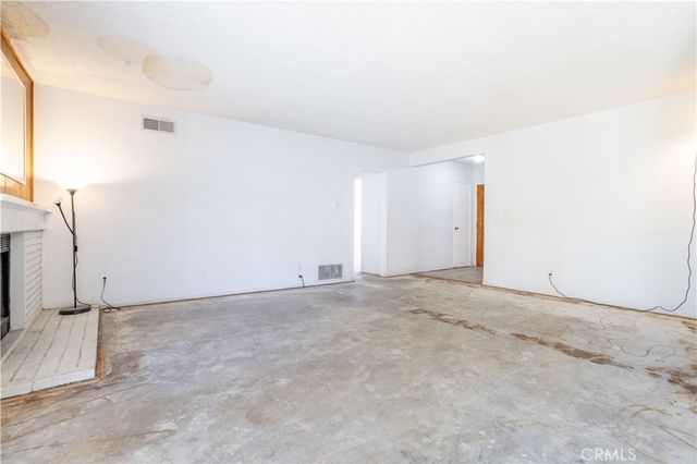 10411 Andasol Avenue, Granada Hills, CA 91344