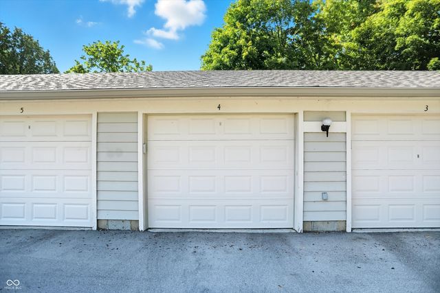 11755 Beckham Court 206, Carmel, IN 46032