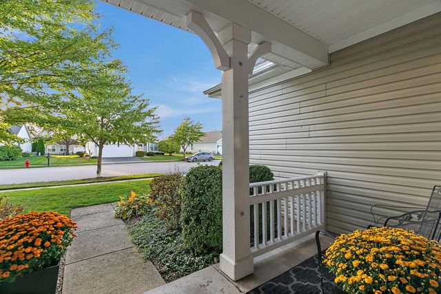 11492 Stonewater Crossing, Huntley, IL 60142