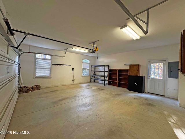 140 Steeplechase Way, Southern Pines, NC 28387