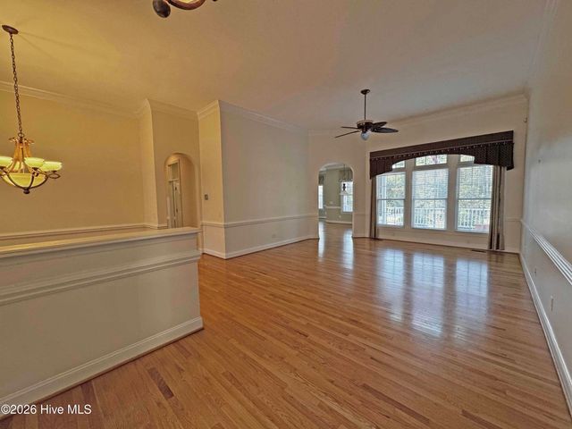 140 Steeplechase Way, Southern Pines, NC 28387