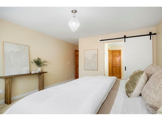 18853 E Union Pl, Aurora, CO 80015