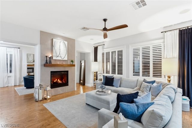10335 Artful Stone Avenue, Las Vegas, NV 89149