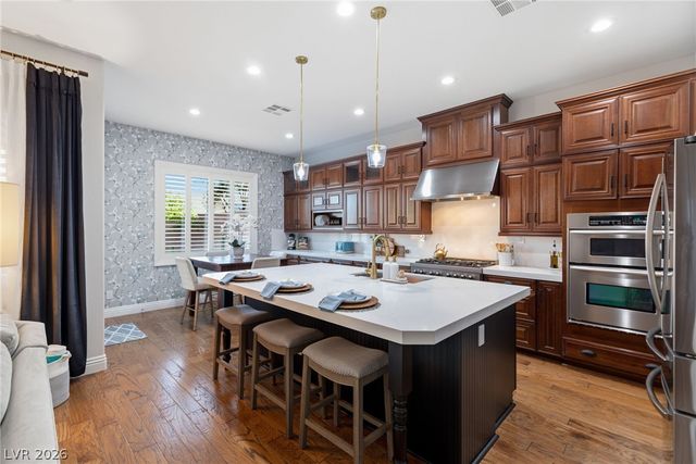 10335 Artful Stone Avenue, Las Vegas, NV 89149