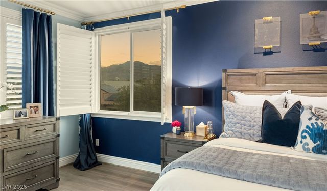 10335 Artful Stone Avenue, Las Vegas, NV 89149