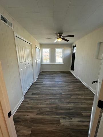 2106 Mcbrien Road, Chattanooga, TN 37412