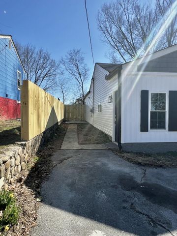 2106 Mcbrien Road, Chattanooga, TN 37412