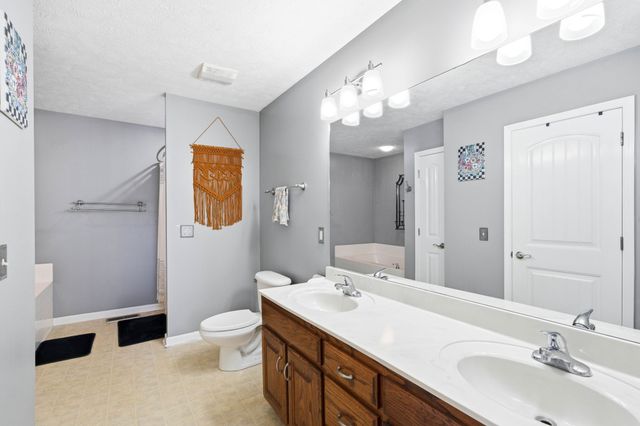 59 Parker Cir, Lynchburg, TN 37352