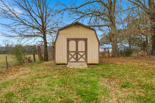 59 Parker Cir, Lynchburg, TN 37352