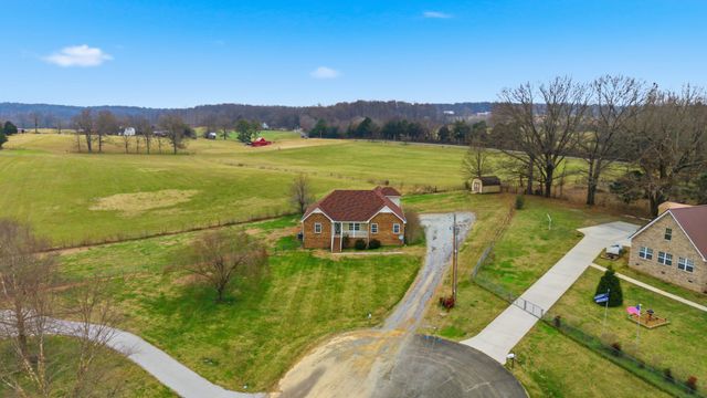 59 Parker Cir, Lynchburg, TN 37352