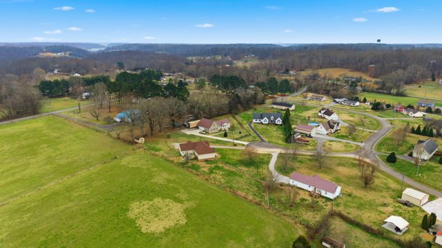 59 Parker Cir, Lynchburg, TN 37352