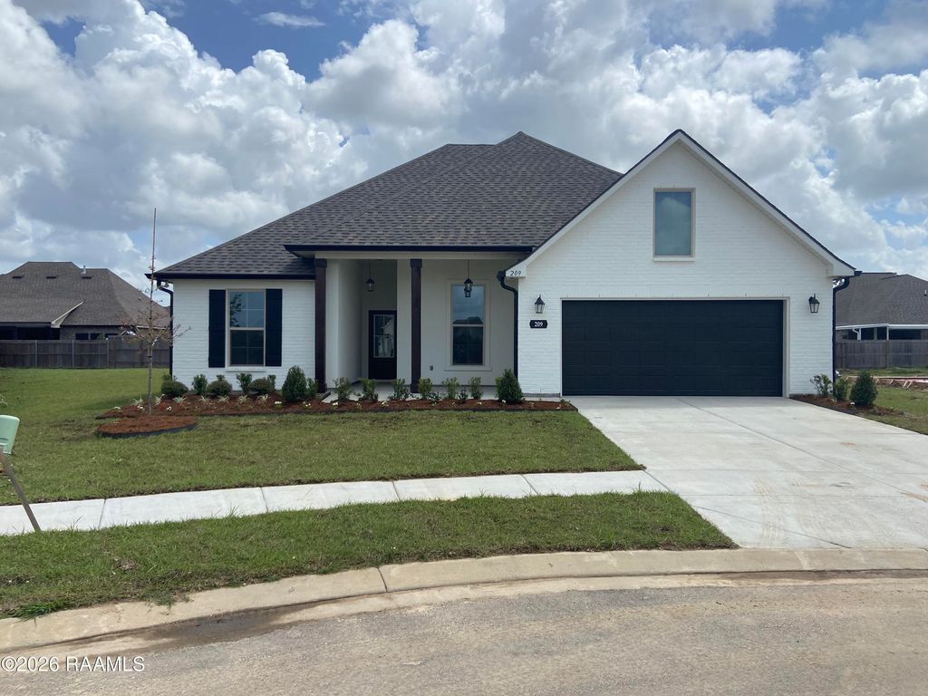 209 Grimmon Road, Youngsville, LA 70592