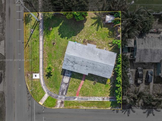 20621 NW 24th Ct, Miami Gardens, FL 33056