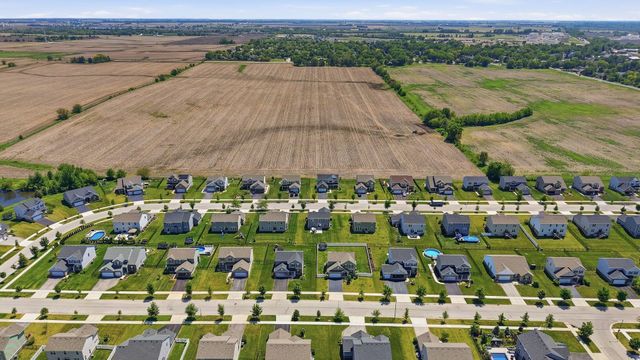 14930 W Quincy Way, Manhattan, IL 60442