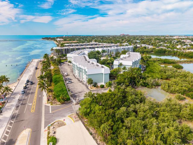 1901 S Roosevelt Blvd Apt 401N, Key West, FL 33040