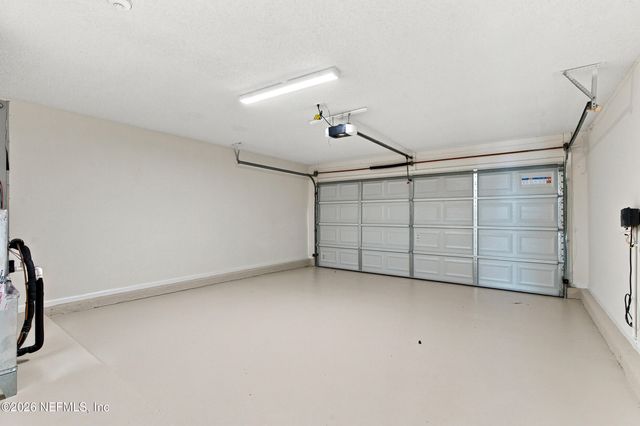 11987 ARBOR LAKE Drive, Jacksonville, FL 32225