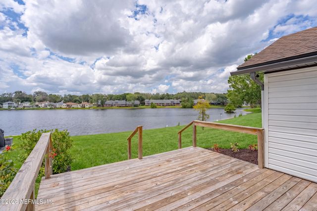 11987 ARBOR LAKE Drive, Jacksonville, FL 32225