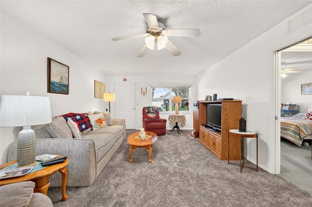 9659 SW 95TH TERRACE B, Ocala, FL 34481