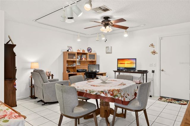 9659 SW 95TH TERRACE B, Ocala, FL 34481