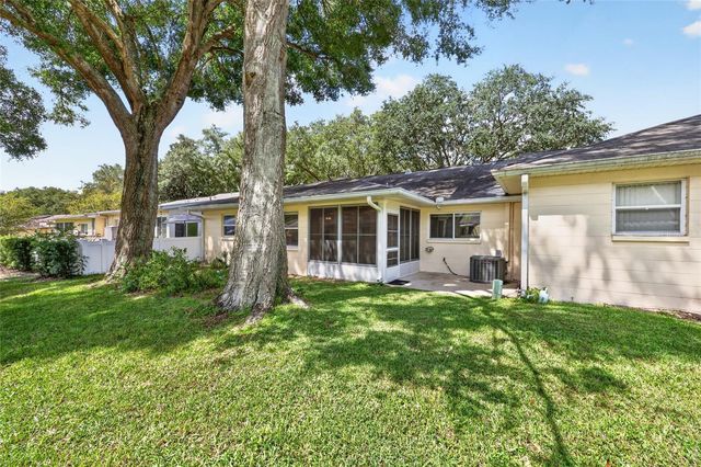 9659 SW 95TH TERRACE B, Ocala, FL 34481
