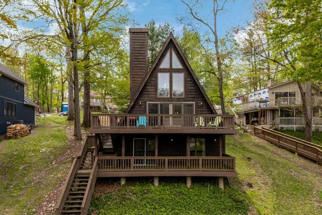 503 Greenacre Circle, Howard, OH 43028