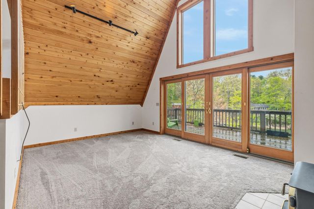 503 Greenacre Circle, Howard, OH 43028