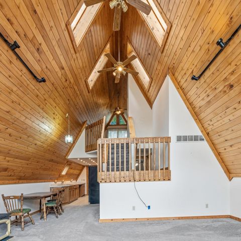 503 Greenacre Circle, Howard, OH 43028