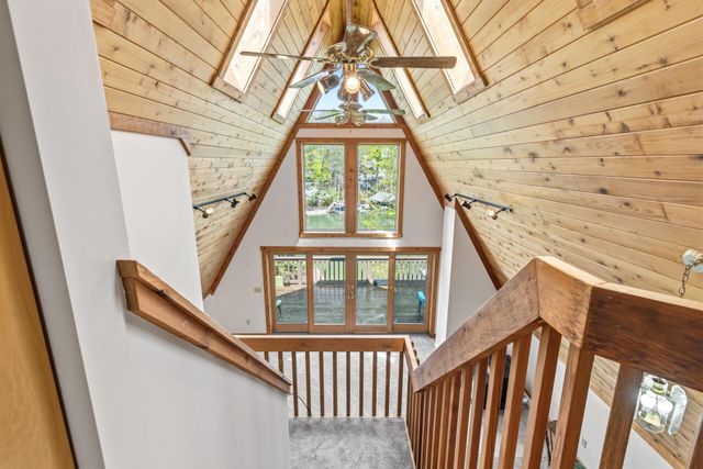 503 Greenacre Circle, Howard, OH 43028