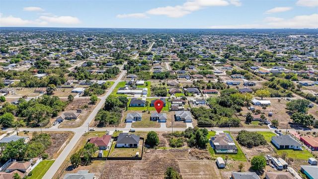 3903 SW 11, Lehigh Acres, FL 33976