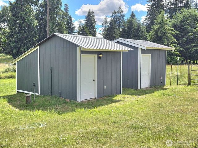 11916 Fillman Road SE, Rainier, WA 98576